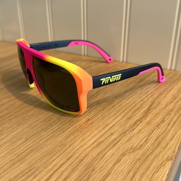 Pit Viper Sunglasses - authentic Ítalo Polarized Flight Optic - Picture 2 of 4